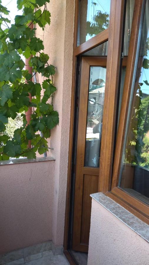 Aparthotel Otin Tiflis Exterior foto