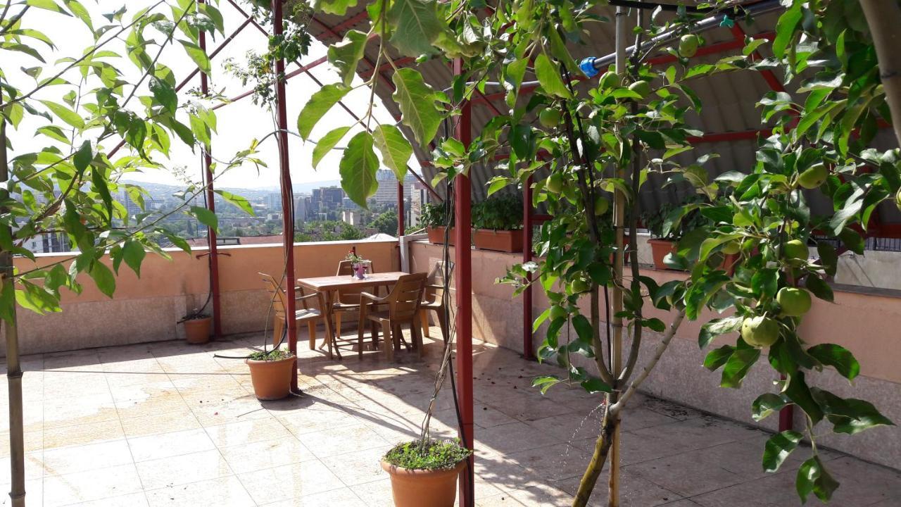 Aparthotel Otin Tiflis Exterior foto